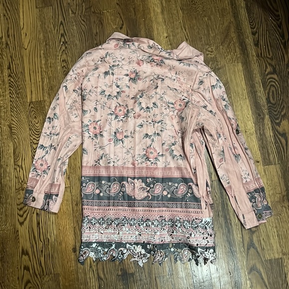 Origami cutout bottom blouse - 2XL - Picture 4 of 5